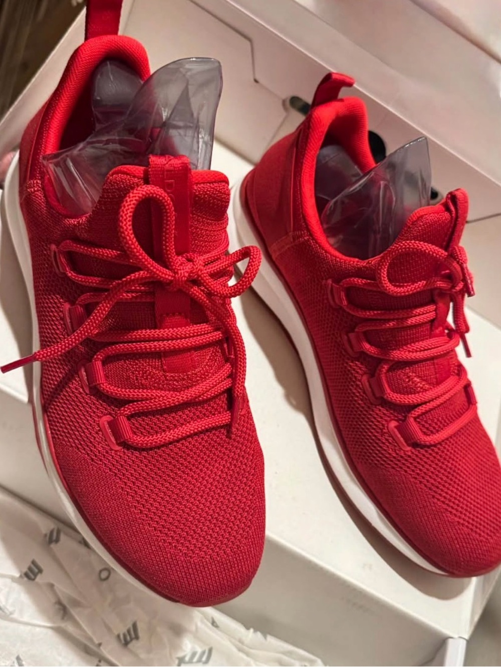 Women's Red Knit Athletic Sneakers - Lightweight Lace-Up